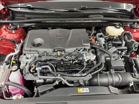 Certified 2025 Toyota Camry SE image 37