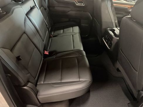 Used 2023 GMC Sierra 1500 Denali AWD/4WD image 16