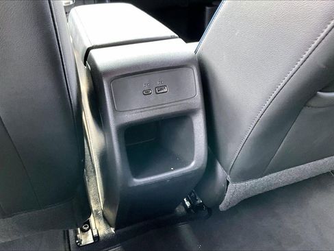 Used 2025 Buick Envista Sport Touring FWD image 10