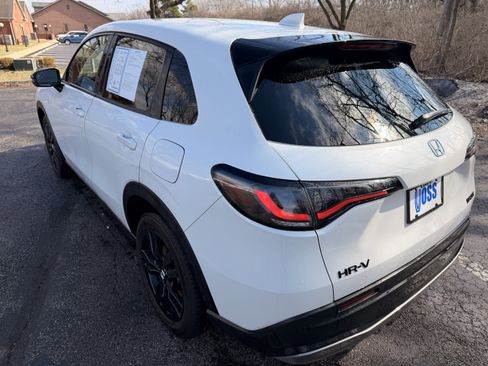 Certified 2026 Honda HR-V Sport image 5