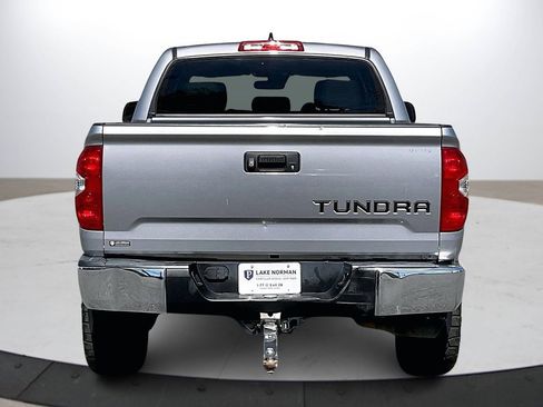 Used 2020 Toyota Tundra Limited w/ TRD Off-Road Package image 8