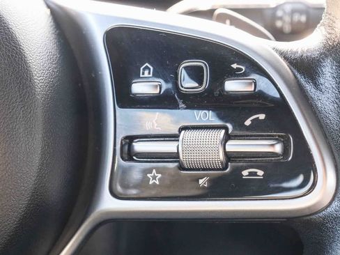 Used 2020 Mercedes-Benz CLA 250 image 18