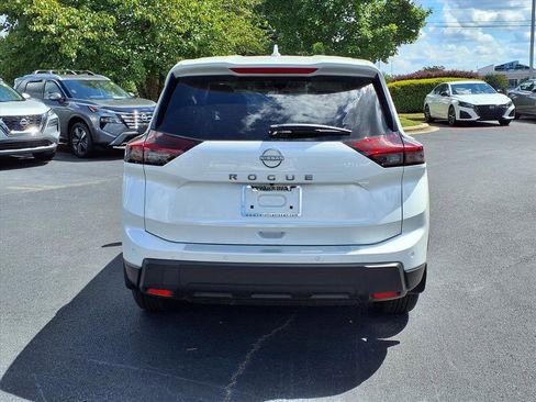 New 2026 Nissan Rogue SV image 4