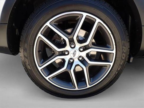 Used 2016 Ford Explorer Sport w/ Equipment Group 401A AWD/4WD image 7