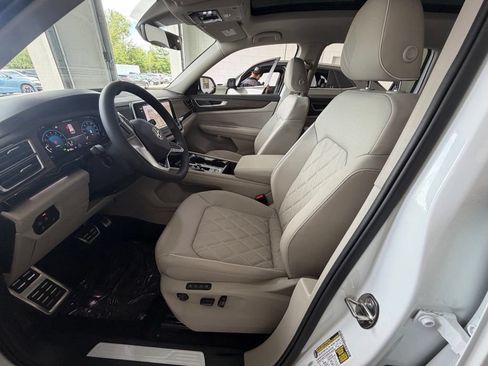 New 2026 Volkswagen Atlas SEL Premium R-Line AWD/4WD image 15