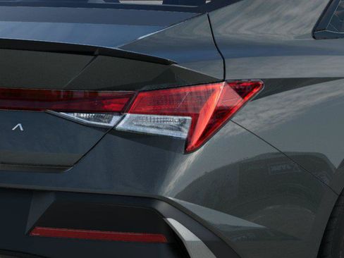 New 2026 Hyundai Elantra Sport image 10