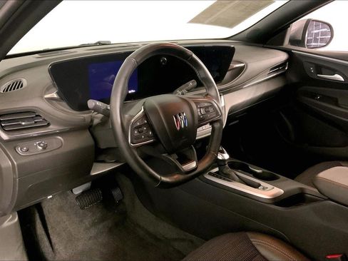 Used 2024 Buick Envista Preferred w/ Convenience I Package FWD image 14