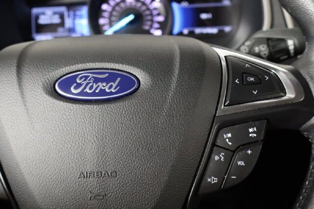 Used 2021 Ford Edge SEL w/ Convenience Package AWD/4WD image 12