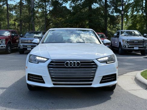 Used 2017 Audi A4 2.0T Premium FWD image 2