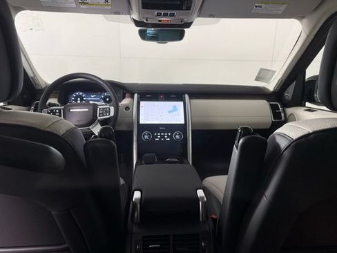 New 2026 Land Rover Discovery S AWD/4WD image 27