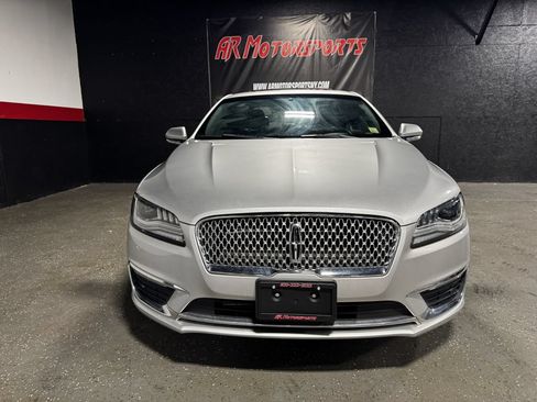 Used 2018 Lincoln MKZ Select w/ Select Plus Package AWD/4WD image 8
