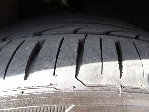 Used 2013 Toyota Camry SE image 30