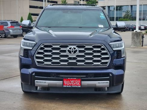 Used 2026 Toyota Sequoia Capstone AWD/4WD image 2