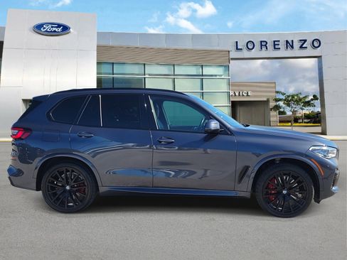 Used 2021 BMW X5 M50i w/ Executive Package image 4