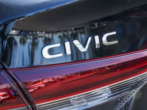 Used 2025 Honda Civic LX image 9