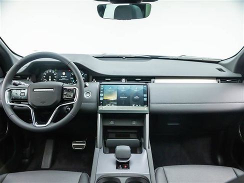 New 2026 Land Rover Discovery Sport Landmark AWD/4WD image 18