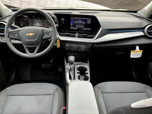 New 2026 Chevrolet Trax LS w/ LS Convenience Package image 5