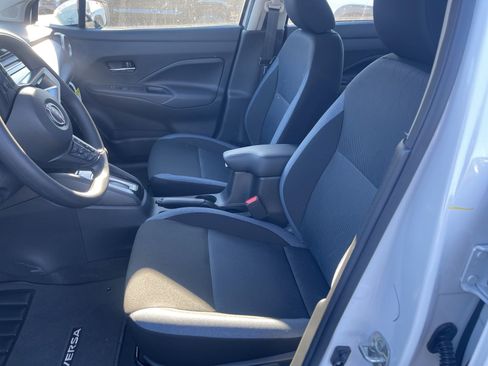 New 2025 Nissan Versa SV w/ Trunk Package image 16