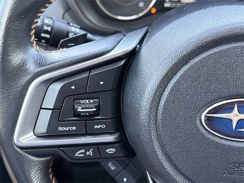 Used 2022 Subaru Crosstrek 2.5i Limited w/ Moonroof Package 2 image 14