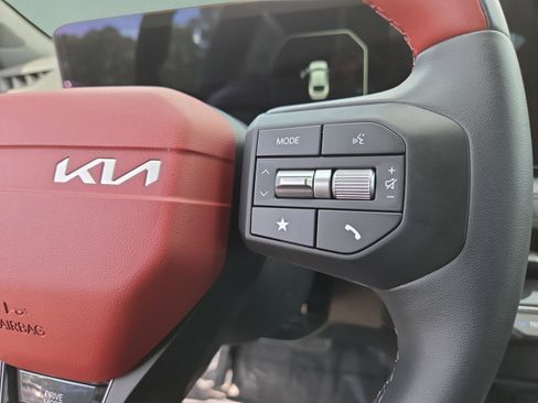 New 2026 Kia K4 GT-Line Turbo FWD image 36