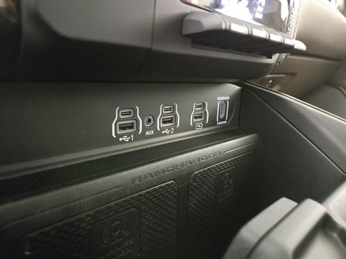 Certified 2025 RAM 1500 Limited AWD/4WD image 28