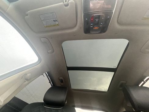 Used 2025 Genesis Electrified GV70 Advanced w/ Prestige Package image 47