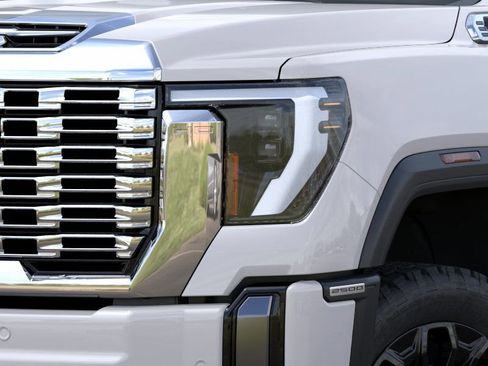 New 2025 GMC Sierra 2500 Denali w/ Technology Package AWD/4WD image 33