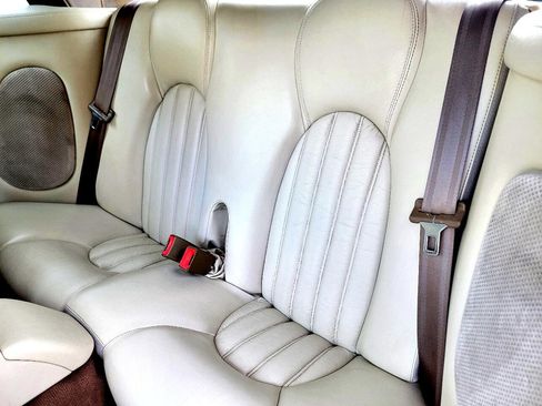 Used 2000 Jaguar XK8 Convertible image 31