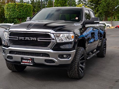 Used 2019 RAM 1500 Big Horn AWD/4WD image 5