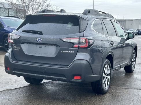 Used 2023 Subaru Outback Premium w/ Tech Package 1 image 7