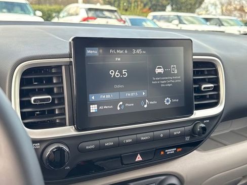 New 2026 Hyundai Venue SEL FWD image 18