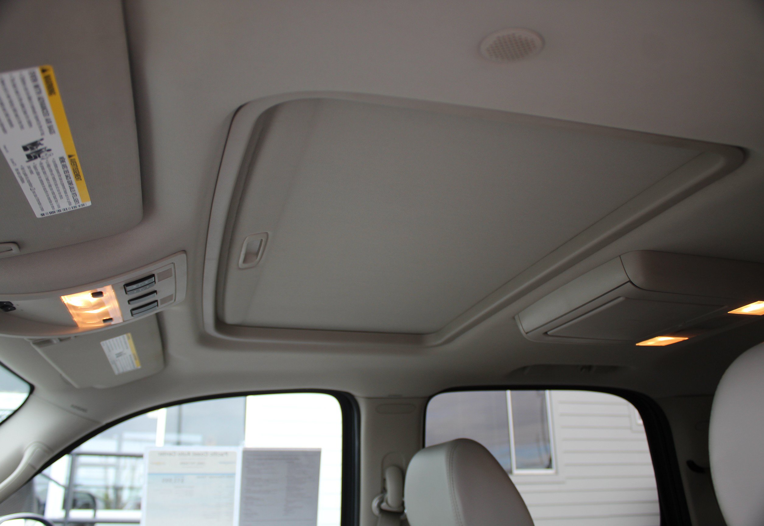 Used 2008 Chevrolet Tahoe LTZ w/ LTZ Preferred Equipment Group AWD/4WD image 44