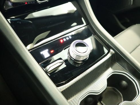 New 2026 Jeep Grand Cherokee Limited image 9