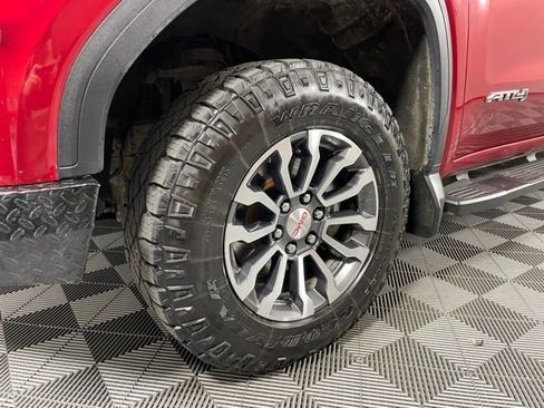 Used 2021 GMC Sierra 1500 AT4 image 4