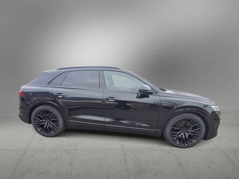 New 2026 Audi SQ8 Prestige image 9