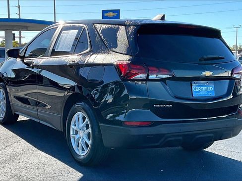Used 2022 Chevrolet Equinox LS w/ LS Convenience Package image 3