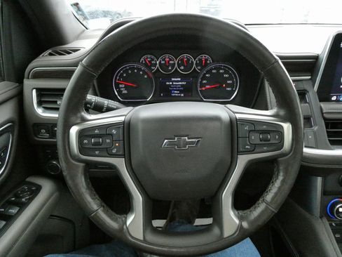 Used 2021 Chevrolet Suburban Z71 w/ Z71 Signature Package image 41