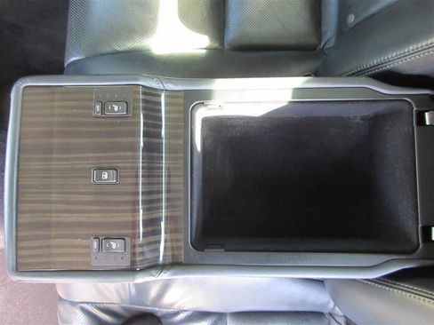 Used 2015 Lexus LS 460 AWD w/ Comfort Package image 26