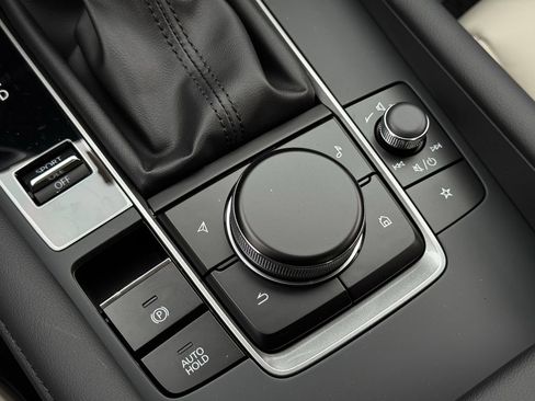 New 2026 MAZDA MAZDA3 2.5 S Sedan w/ Preferred Pkg image 18