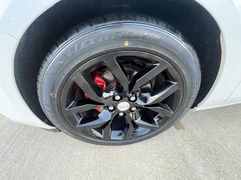 Used 2017 Chevrolet Impala Premier FWD image 23