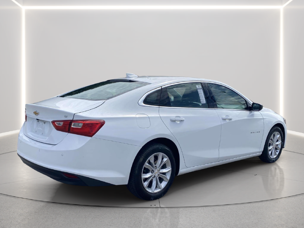 Used 2024 Chevrolet Malibu LT FWD image 5