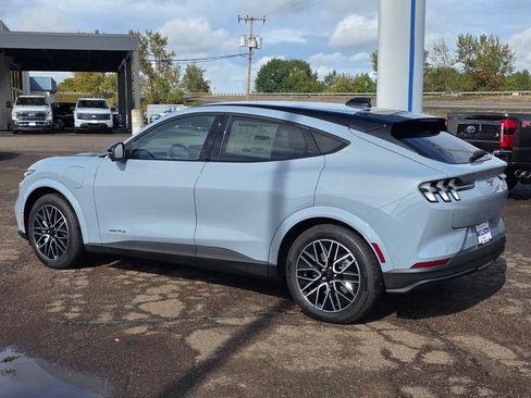 New 2025 Ford Mustang Mach-E Premium image 28