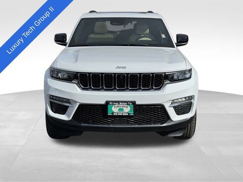 New 2025 Jeep Grand Cherokee Limited w/ Luxury Tech Group II image 3