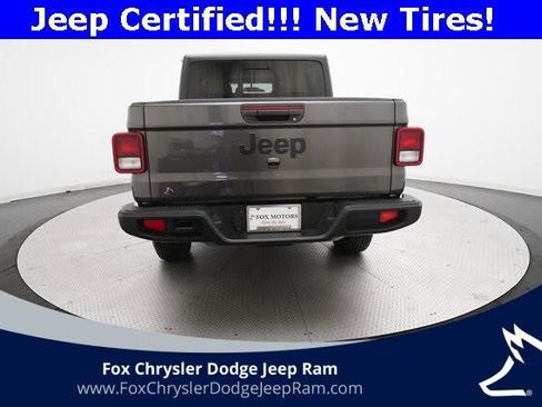 Certified 2023 Jeep Gladiator Sport image 25