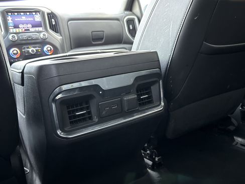 Used 2021 GMC Sierra 1500 AT4 image 24
