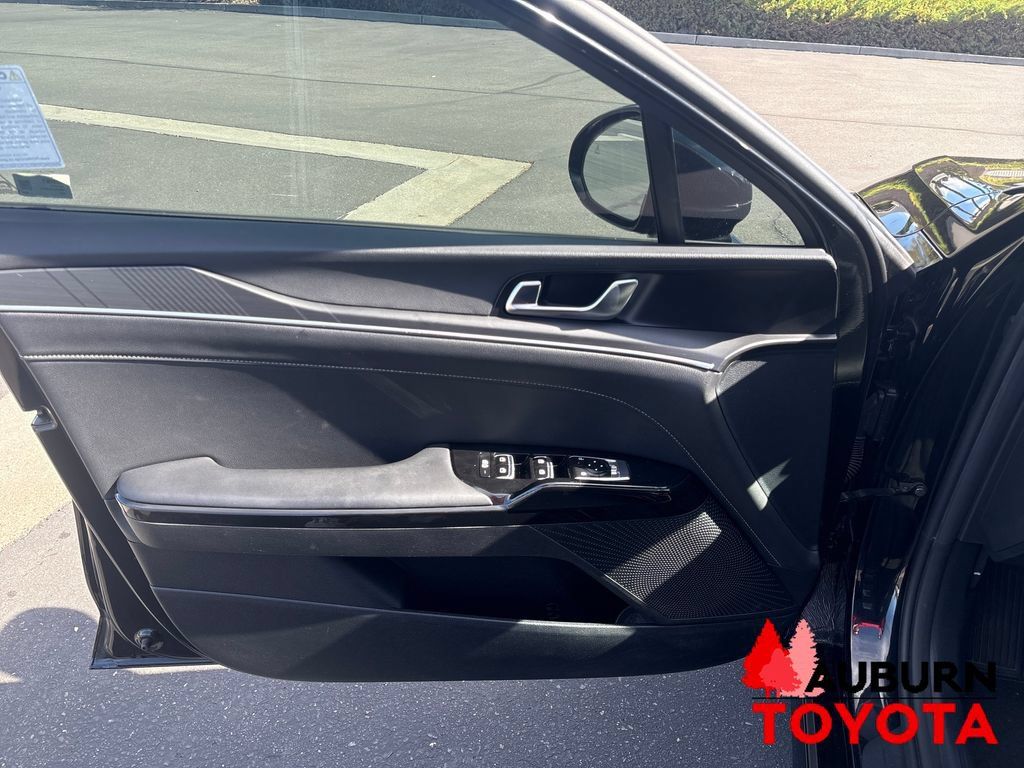 Used 2025 Kia K5 GT-Line AWD/4WD image 16