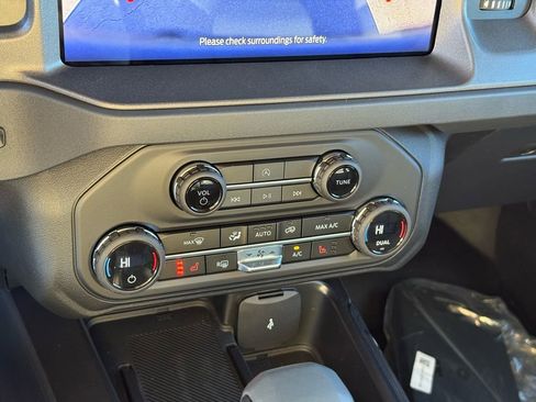 New 2025 Ford Bronco Big Bend image 17