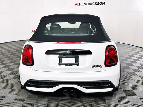 Used 2023 MINI Cooper S image 4