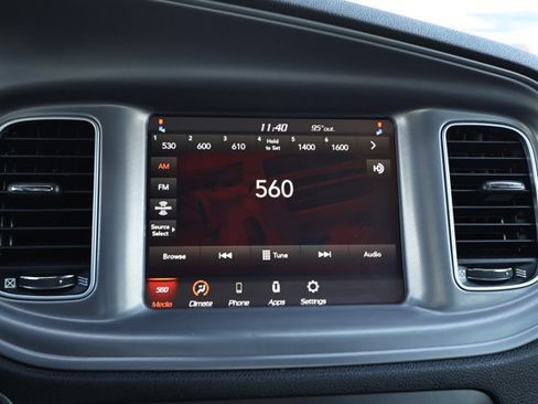 Used 2023 Dodge Charger SXT RWD image 16