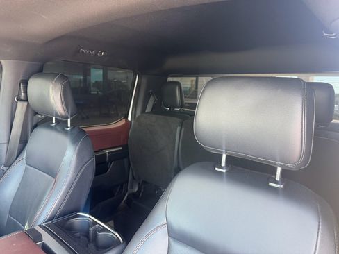Used 2022 Ford F150 Lariat AWD/4WD image 11